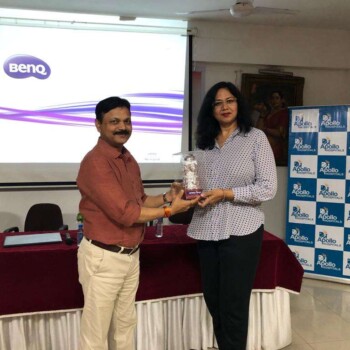 Dr. Sarita Rao, Interventional Cardiologist, demonstrated the Basic Life Support procedure at the INCOME TAX COMMISSIONERS OFFICE