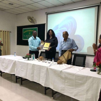 Dr. Sarita Rao, Senior Interventional Cardiologist, Apollo Hospitals, Indore, was felicitated by the Forest Department.